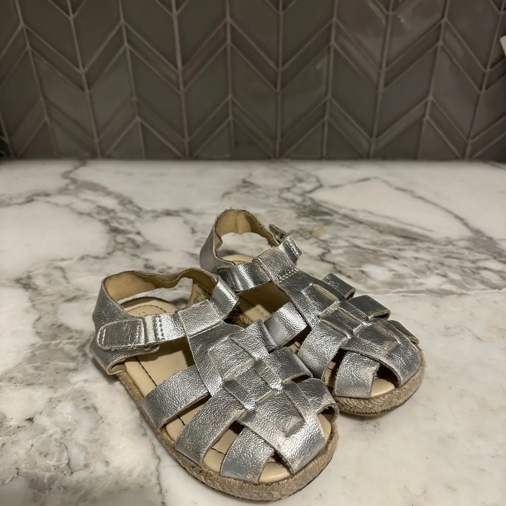 $23‎ ADD ON zara! Silver salt water sandals espadrille bottom (25 european)